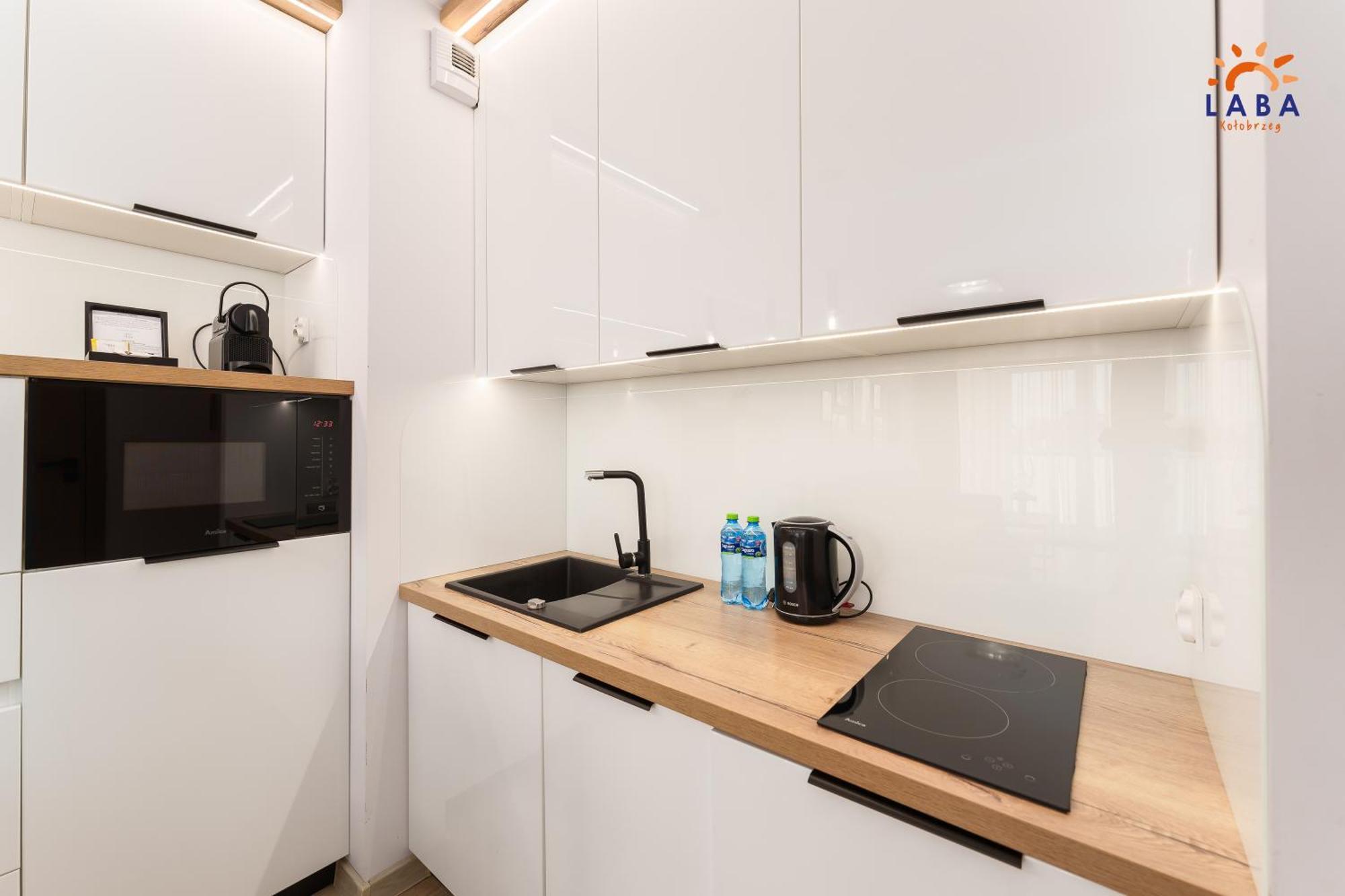 Laba Kolobrzeg Apartamenty Kasprowicza 20Ab Exterior photo