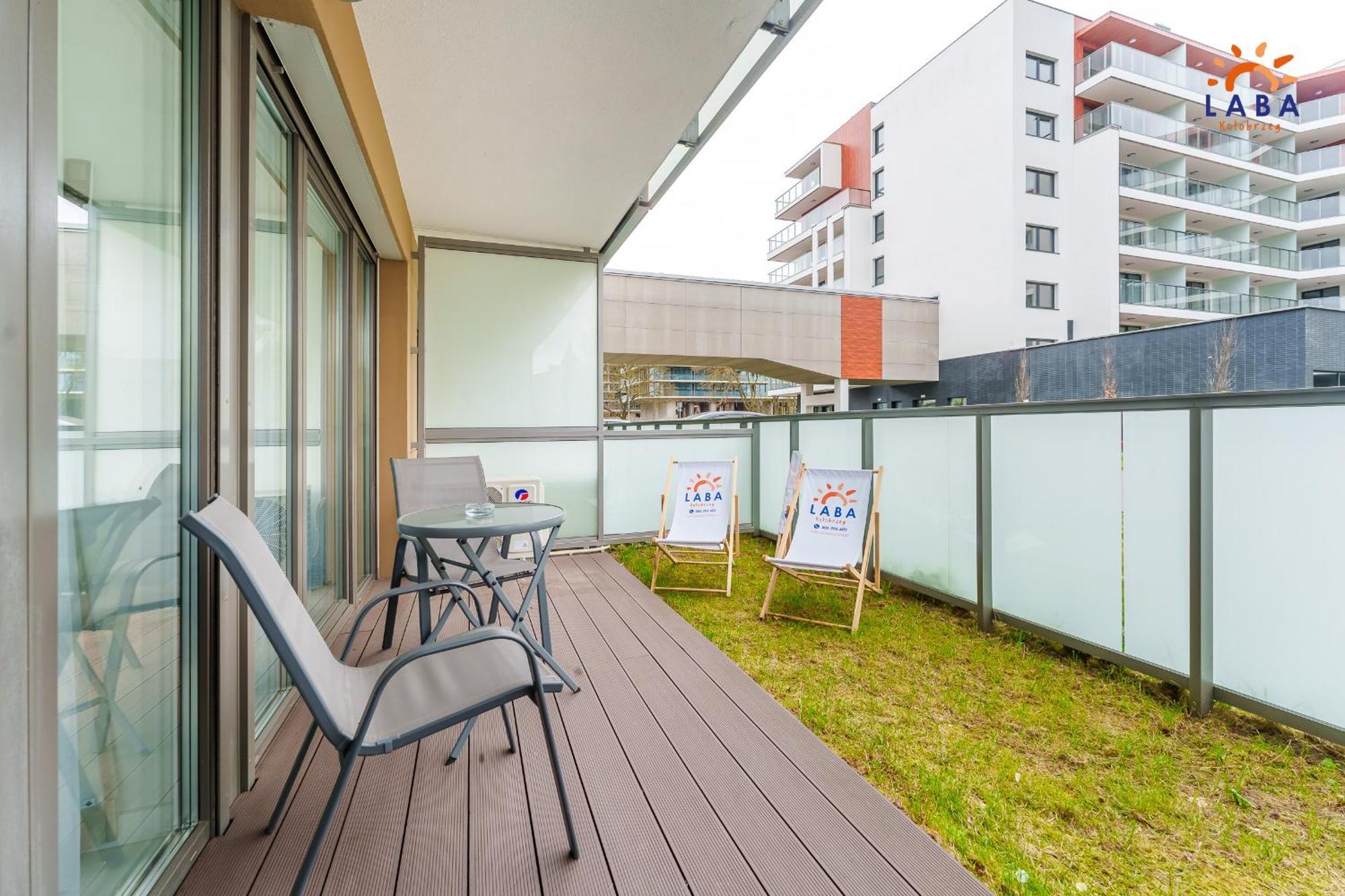 Laba Kolobrzeg Apartamenty Kasprowicza 20Ab Exterior photo