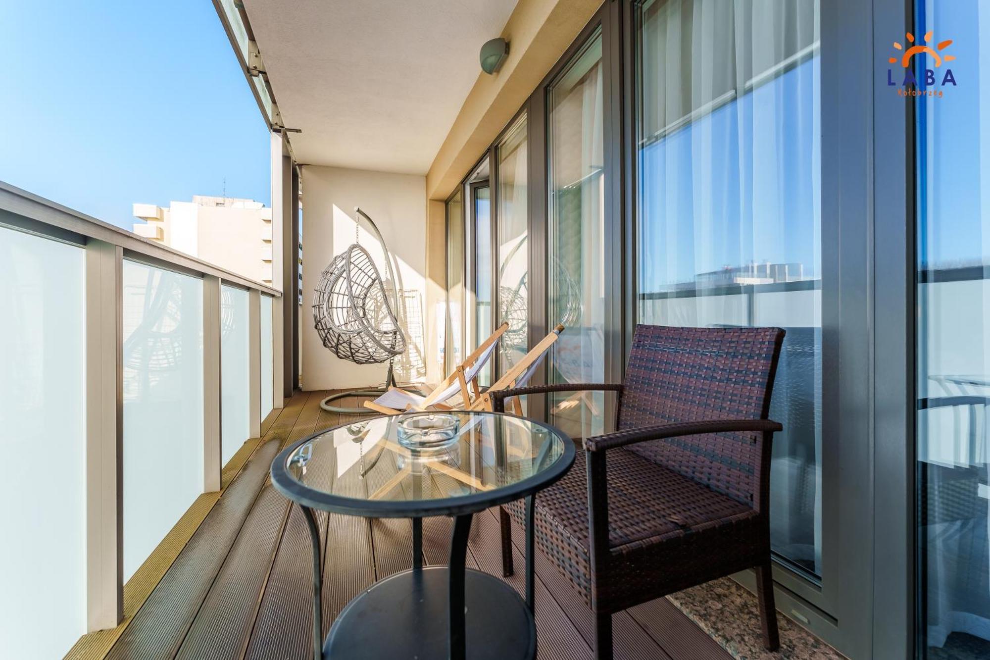 Laba Kolobrzeg Apartamenty Kasprowicza 20Ab Exterior photo