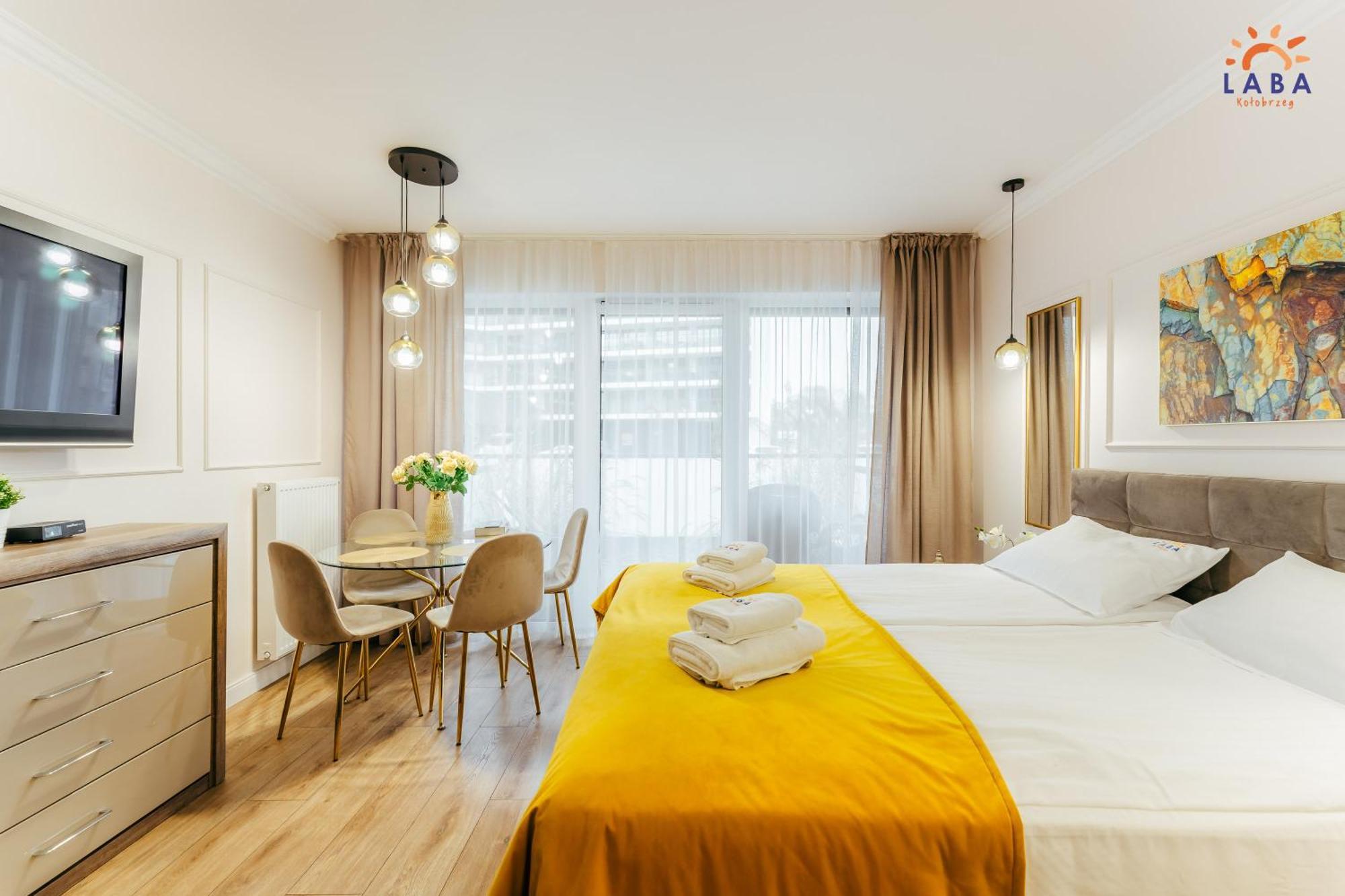 Laba Kolobrzeg Apartamenty Kasprowicza 20Ab Exterior photo